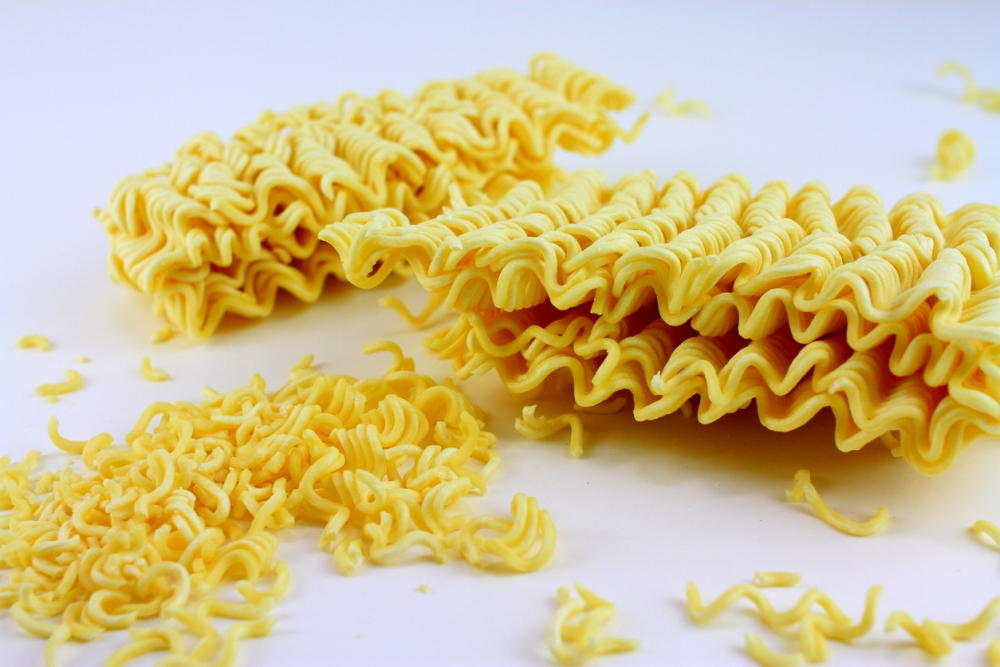 妻子三餐都只會煮即食麵。