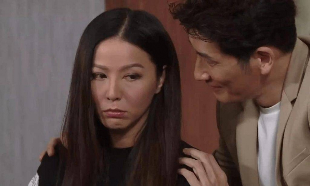 女友向男友投訴自己不想再湊仔