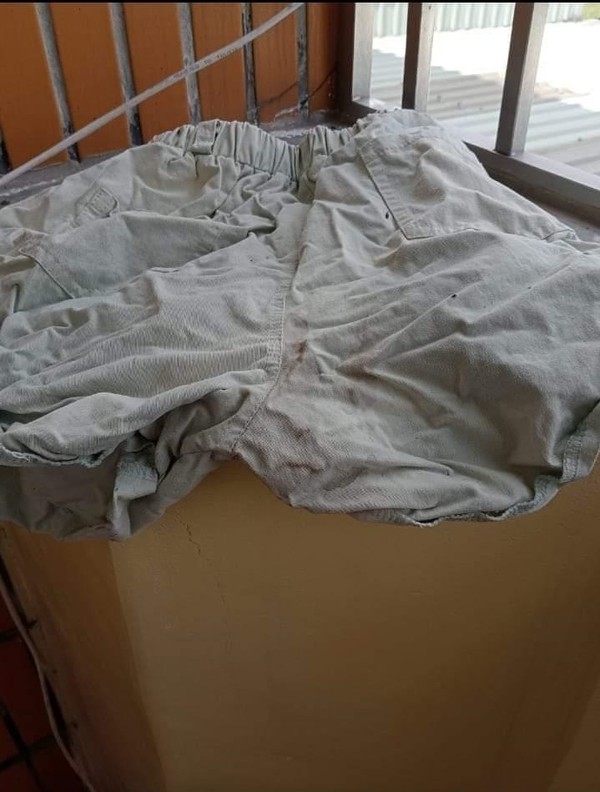 繼女染有經血的褲子隨處放。