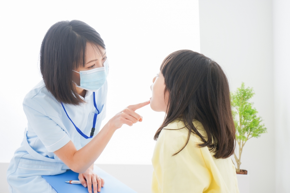 兒童建議在7歲開始箍牙。