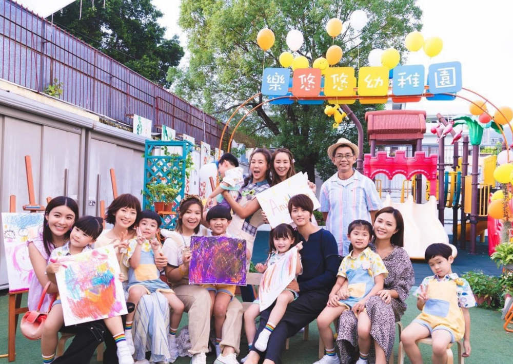 對很多父母而言，小朋友在幼稚園階段，返學就是要開心去玩。