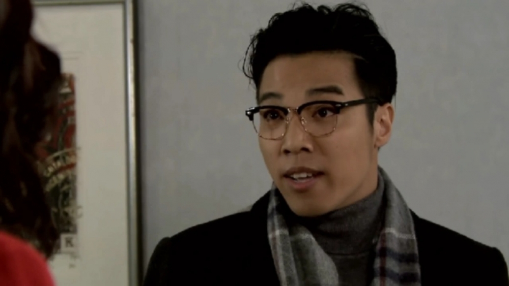 兒子看不慣老父愛吹牛