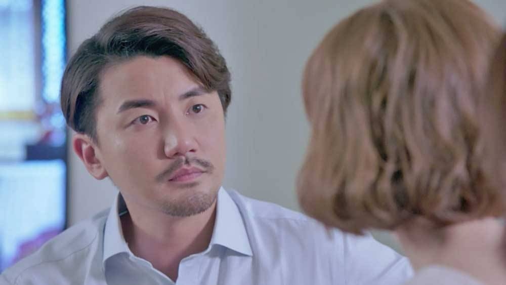 老公主動指若手袋唔啱用，可以將之賣掉。