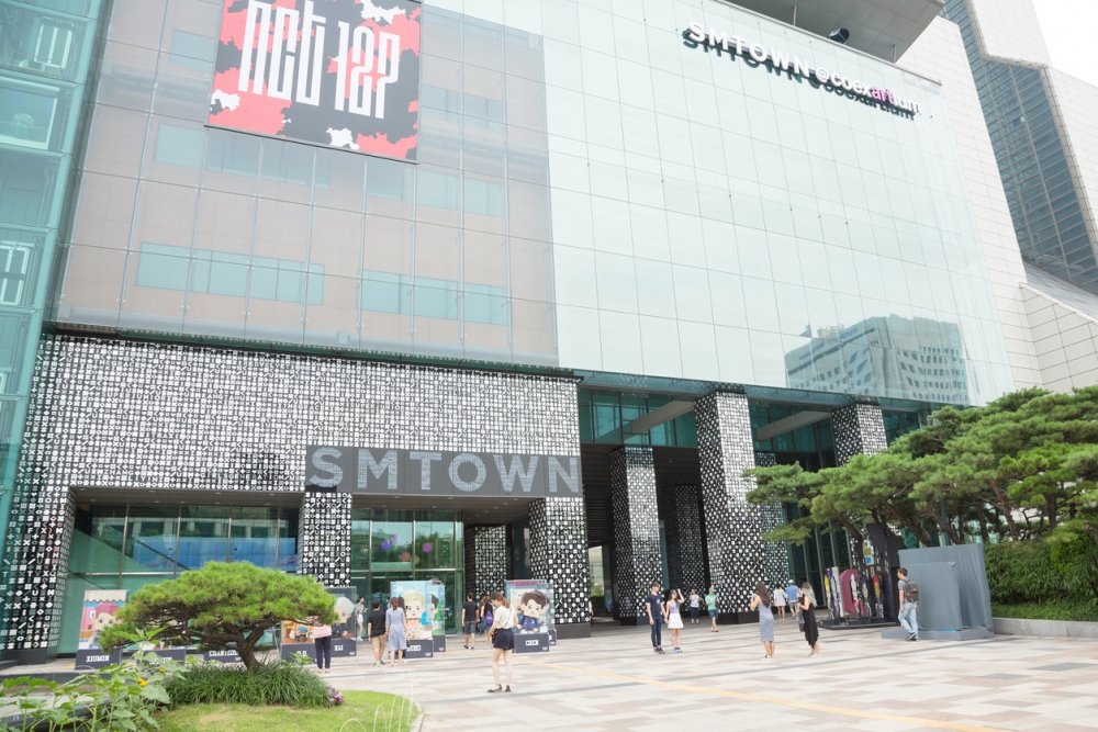 韓國娛樂公司對練習生年齡有嚴格要求,網友認為姑仔根本沒機會。