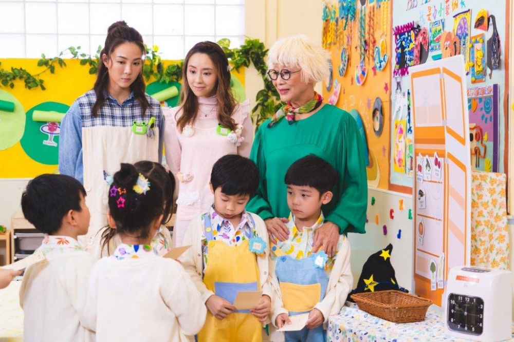 網民理解幼稚園老師的處境，鼓勵她加油。