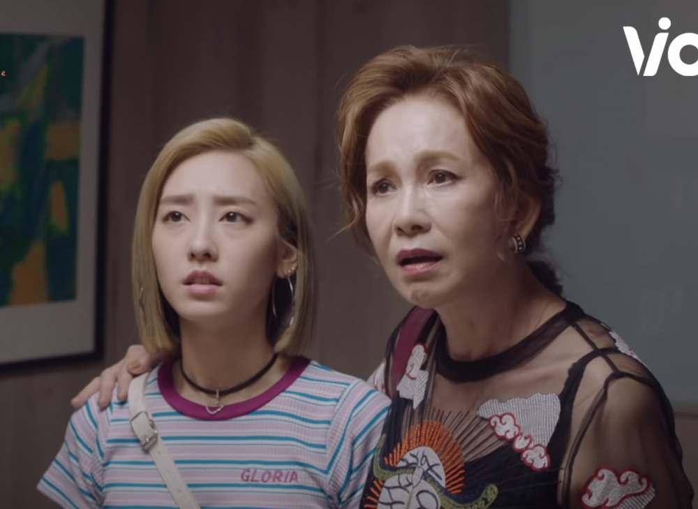 奶奶對待孫女的態度,令新抱好生氣。