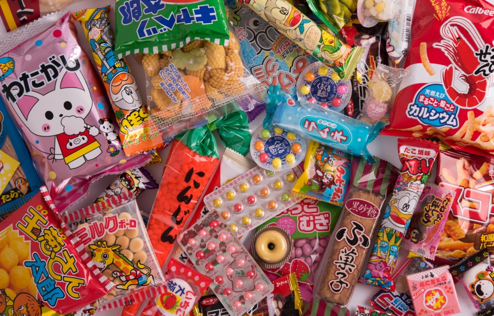 有家長指自己個女請來無食零食,揚言「唔好教壞佢個女」。