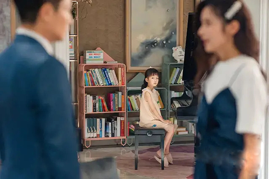 小朋友容易因大人的否定、缺乏關心而變得自卑。