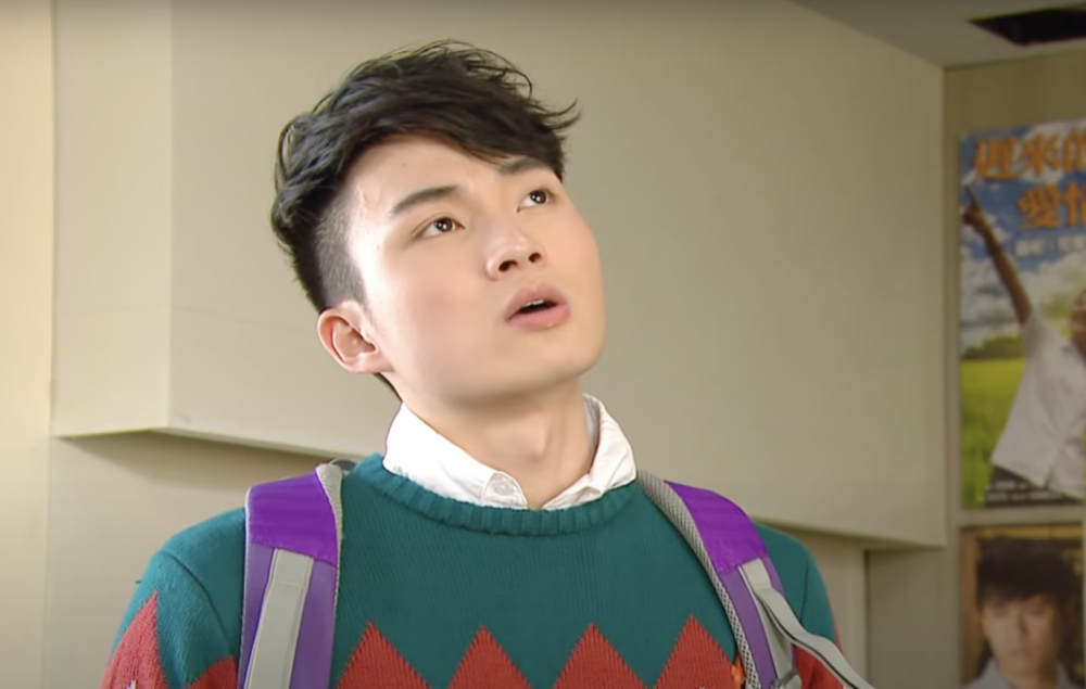 另有網民表示自己是全家族唯一一位沒有考上大學的人,情況更淒慘。