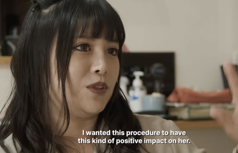 Rucchi希望女兒不要經歷長期的容貌焦慮，因此答應帶她去整形。