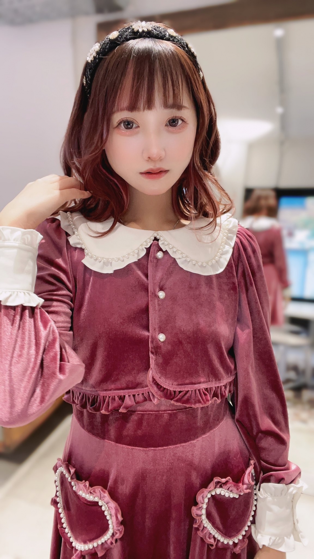 地雷チャン已成為一位知名的網紅