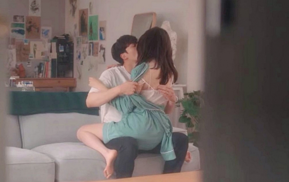 青少年心智不成熟,容易因一時疏忽誤入歧途