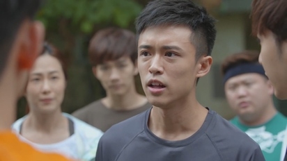 青年抱怨父母當初沒有替他選好中學