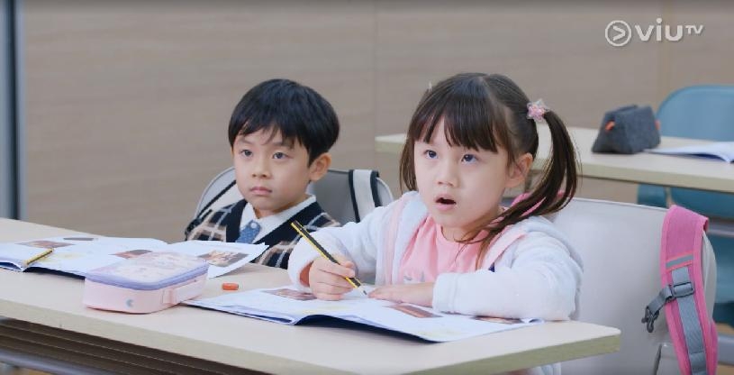 女兒為幫同學找失物,竟被老師誤會偷東西