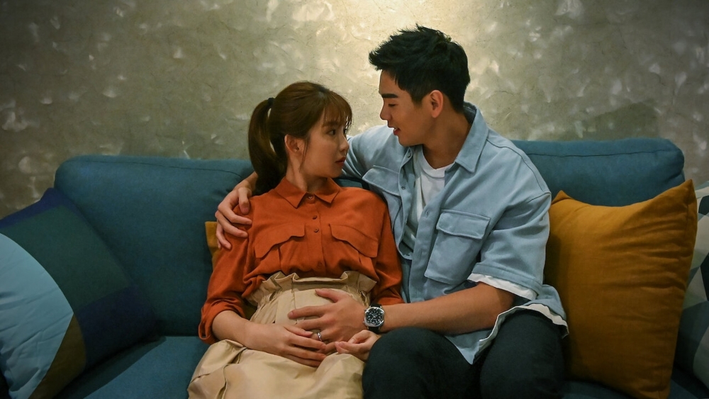 情侶決定一同把孩子撫養成人