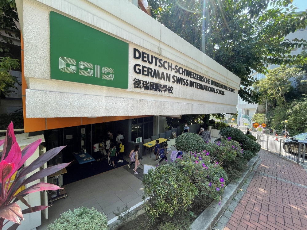 德瑞國際學校採用小班教學，學生成績標青。