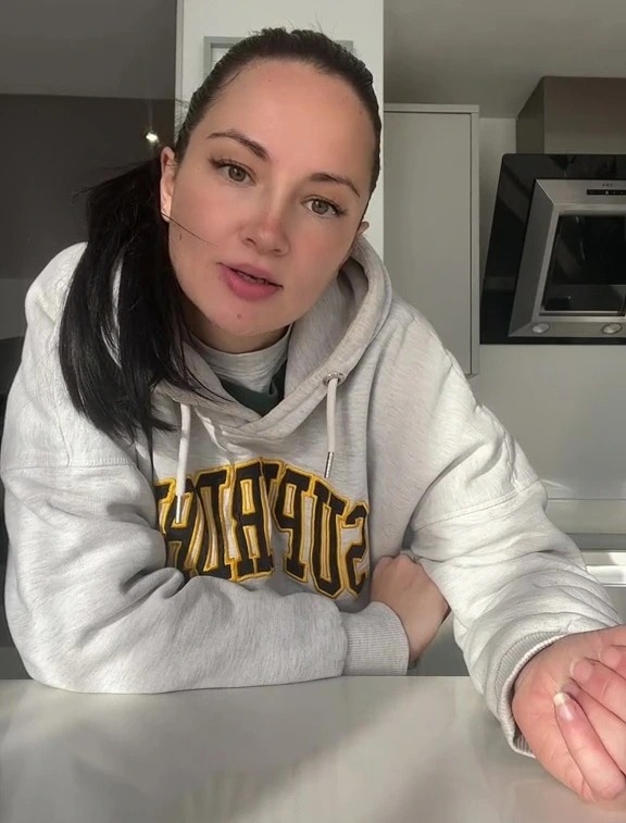 媽媽把童年的聖誕願望，補償到孩子身上，從而獲得滿足