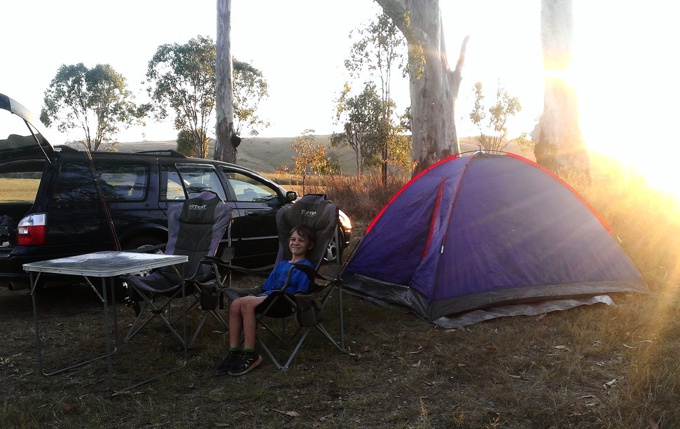 首次出行,他們只住在帳篷內,對有強迫傾向的兒子而言並不容易。