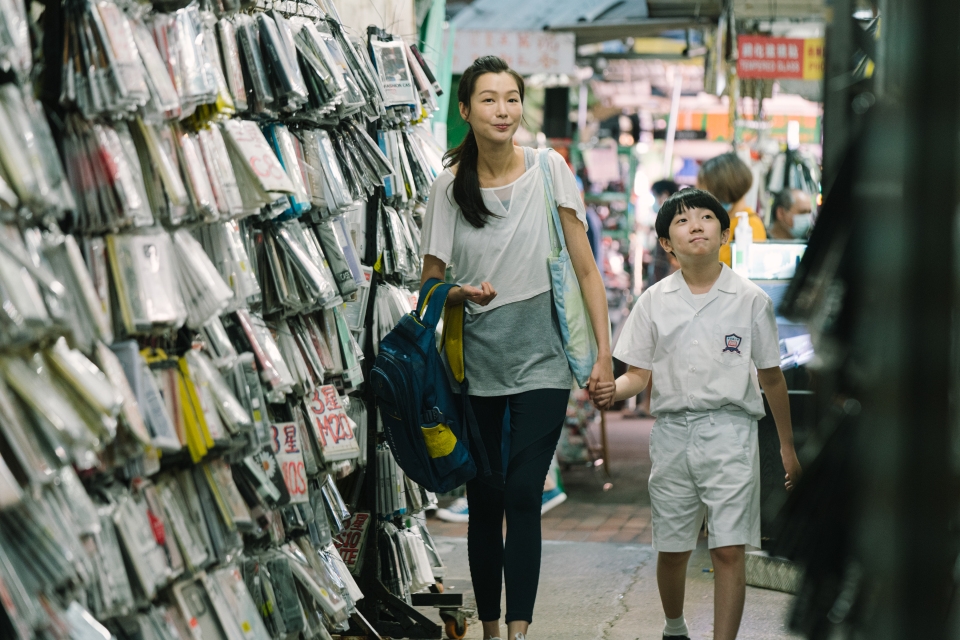 英國媽媽收到善款後，會與兒子吃一頓生日大餐，並支付煤電費用