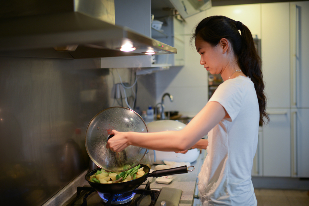 女兒打算畢業後就立即嫁給男朋友,當個幸福的全職主婦