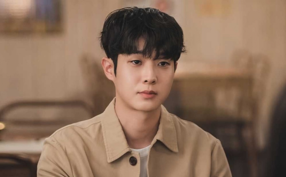 男友認為自己在幫別人養老婆，所以不想送女友禮物。