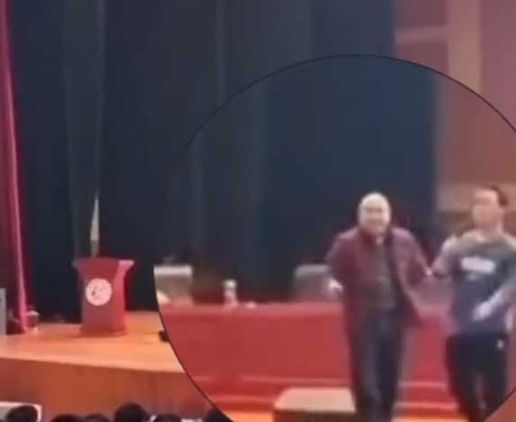 陳宏友現在已被停職反省,而任職學校之後也會根據檢查和表現對他進行處理。