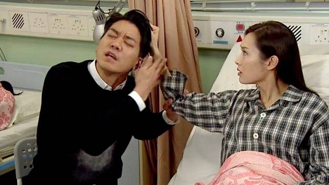 如果有人說放產假的媽媽是「無嘢做」，絕對值得扭耳仔。