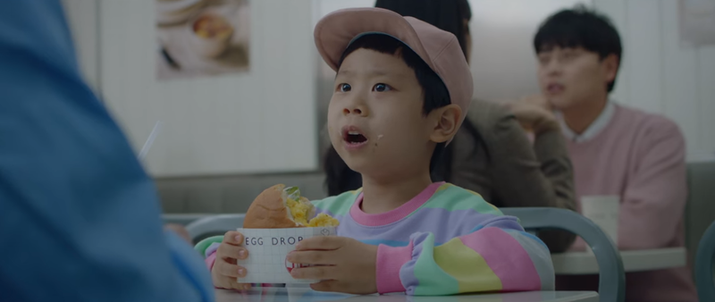 父母從小就教導孩子不能夠無衣食