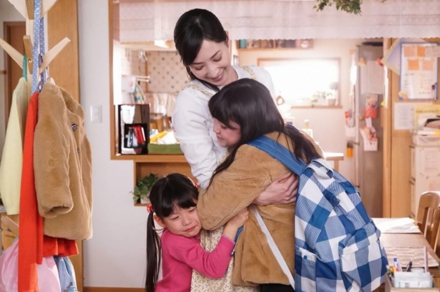 父母應該做好榜樣,成為子女楷模。