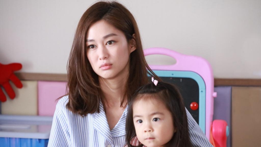 女子離婚後,遭前奶奶追討「湊孫費」。