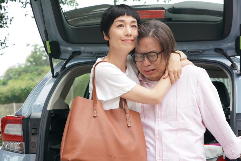 雖然妻子拒絕出庭指控丈夫,但法庭認為當局有必要保護受害者