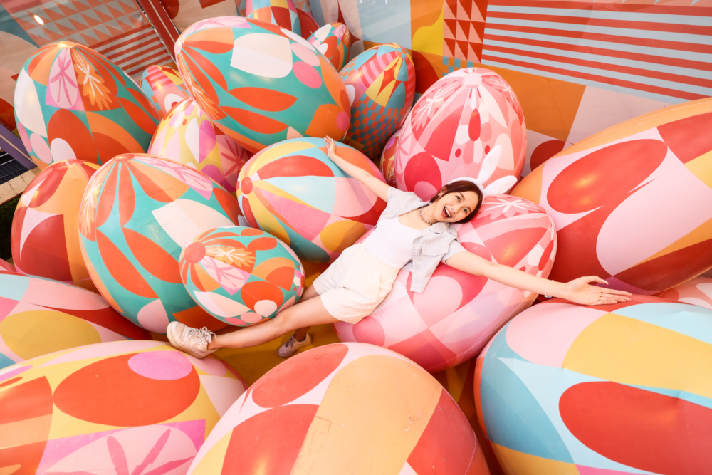 一家大小可以兌換門票進入小屋打卡！