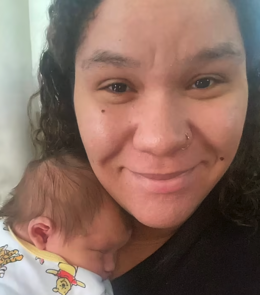 Adam Taylor表示，「這可以讓更多的血液進入鼻子組織，使其膨脹並改變形狀，看起來鼻子才會更大更蓬鬆」。