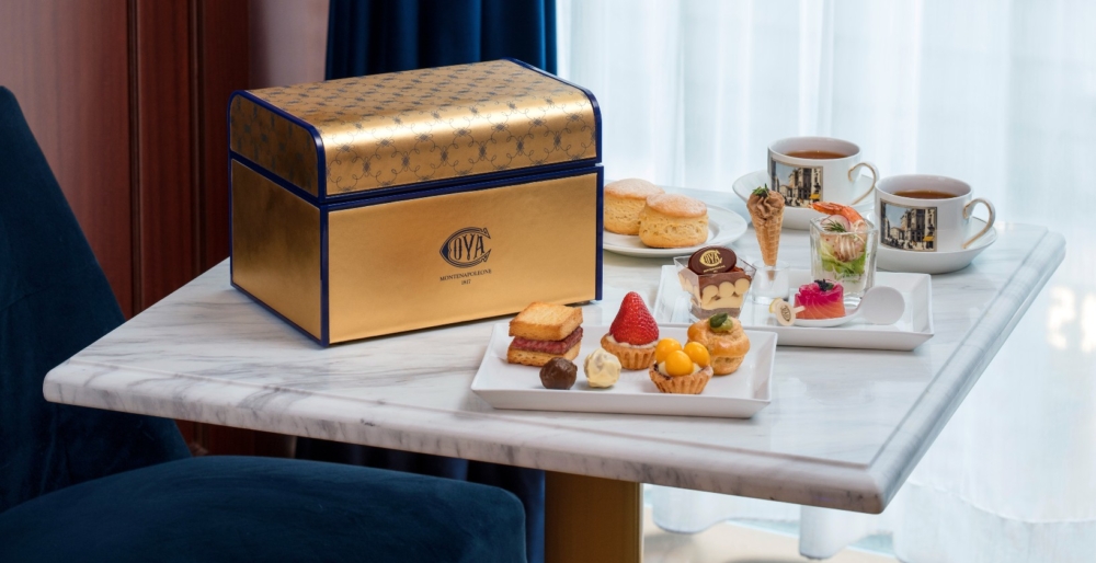 下午茶有水牛芝士伴巴馬火腿、鵝肝圓撻、煙三文魚配刁草芥末醬、Tiramisu、水果圓撻、朱古力等多款合乎大人及小朋友口味的食物。