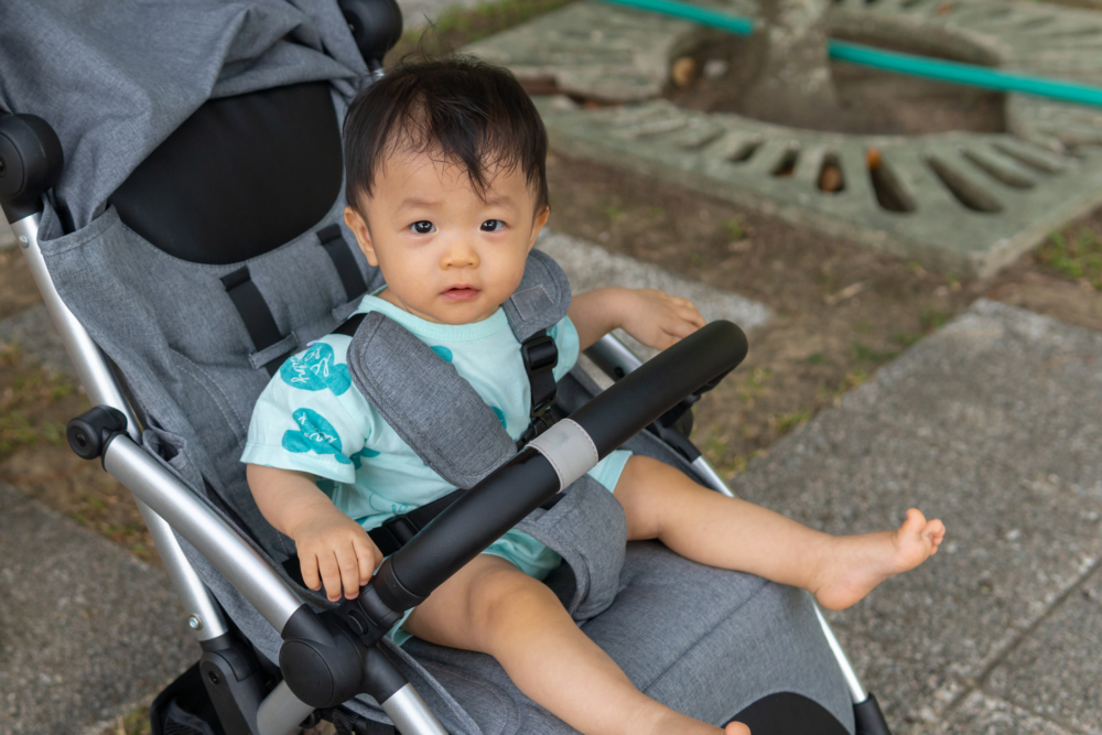 BB因為高興發出各種聲音，遭食客嫌吵。