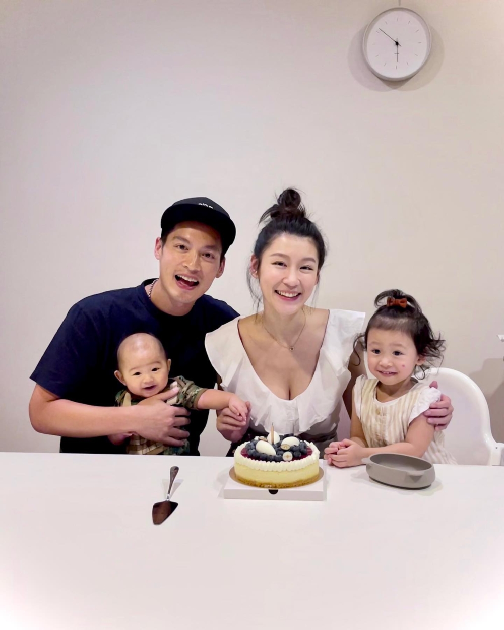 網民因趙孟姿的帖文，紛紛分享自己孩子的胎內記憶