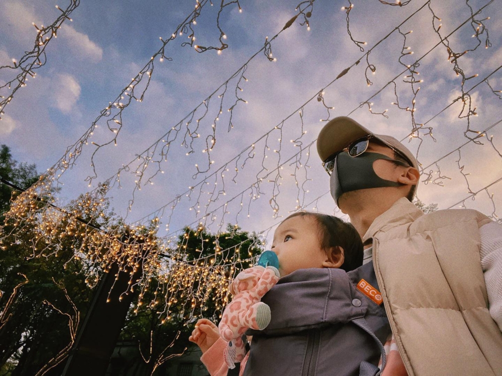 直言女兒出世只不過一年多,夫妻二人都衰老不少