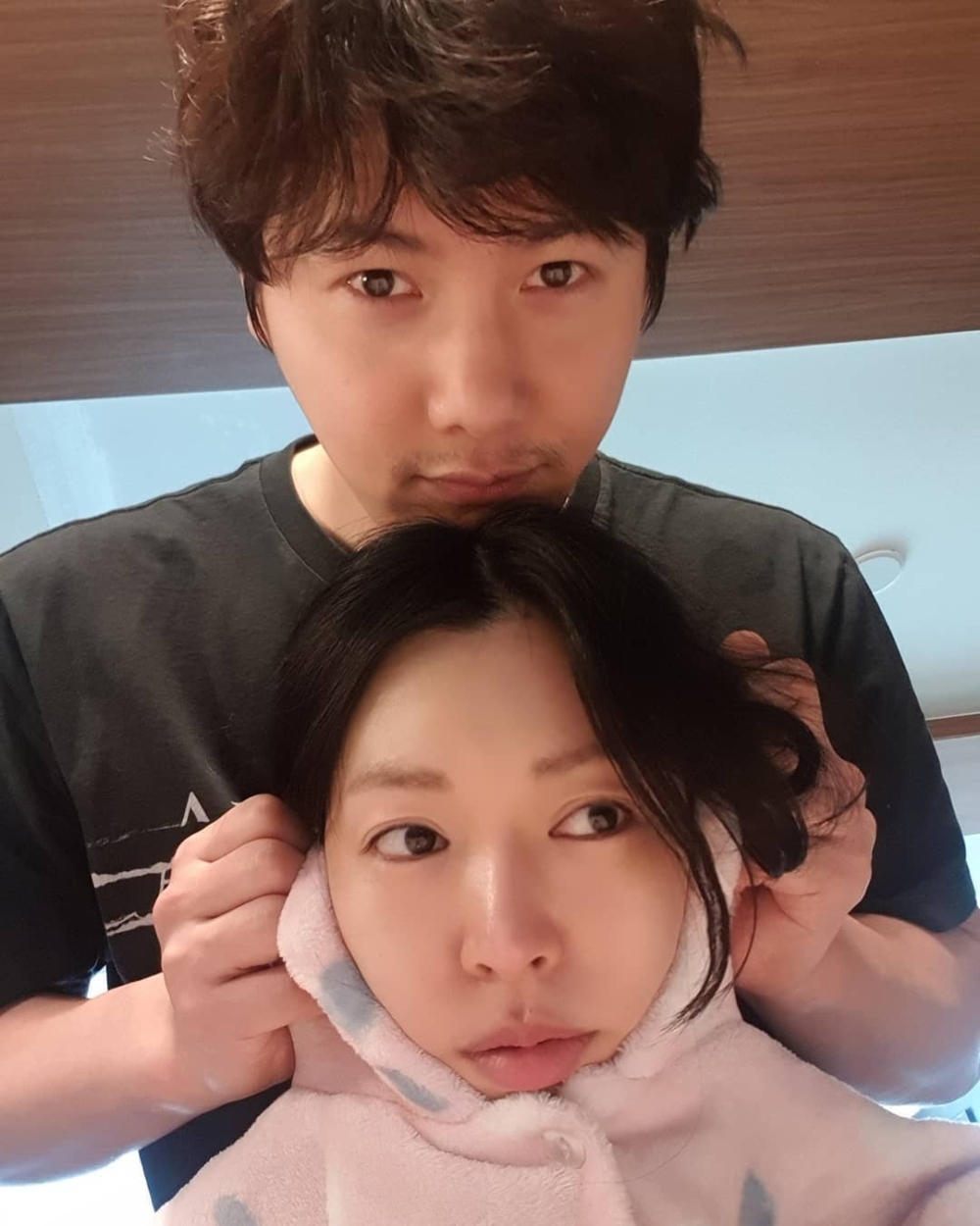 兩人平時相處日常非常有情趣。