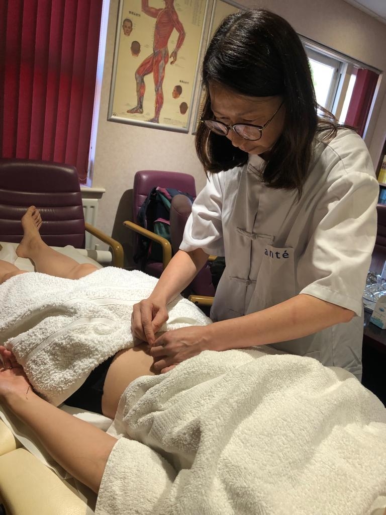 同學之間互相學習落針