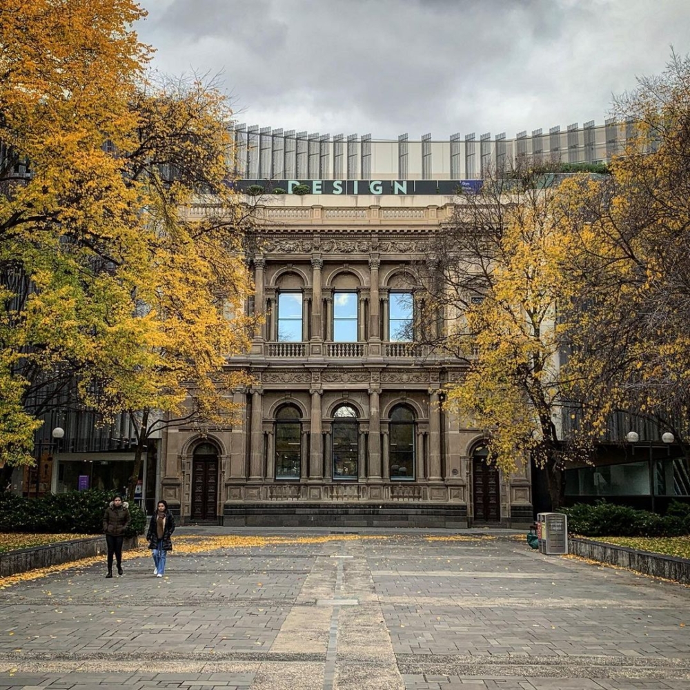 墨爾本大學歷史悠久，校舍古色古香。