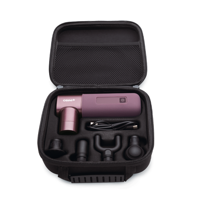 Osim迷你筋膜槍搭配四款按摩頭，讓肌肉全方位放鬆。