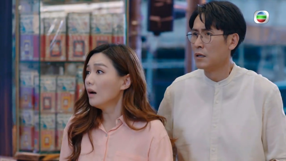 媽媽一見指戒刻有「999」的鋼印，當場嚇到驚惶失措