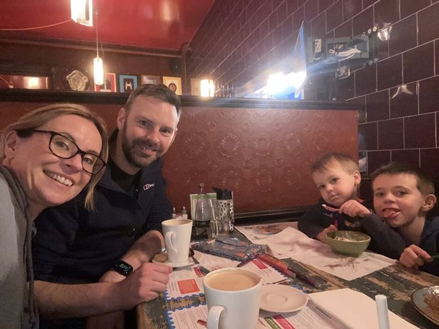 Samantha說懷兩子時各自有不同挑戰。