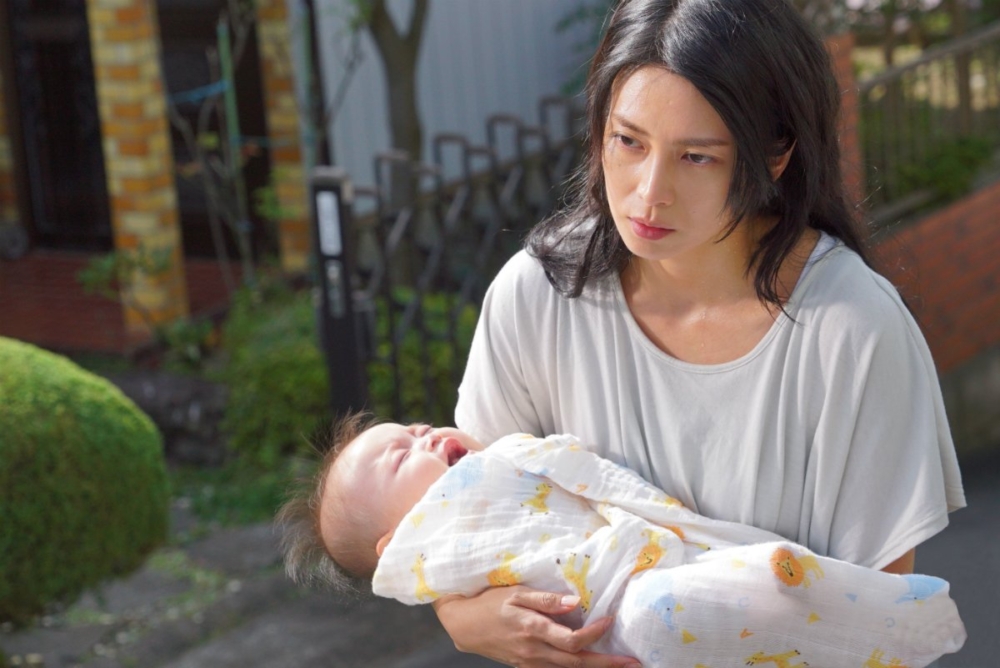 事主無法接受女鄰居的說法。