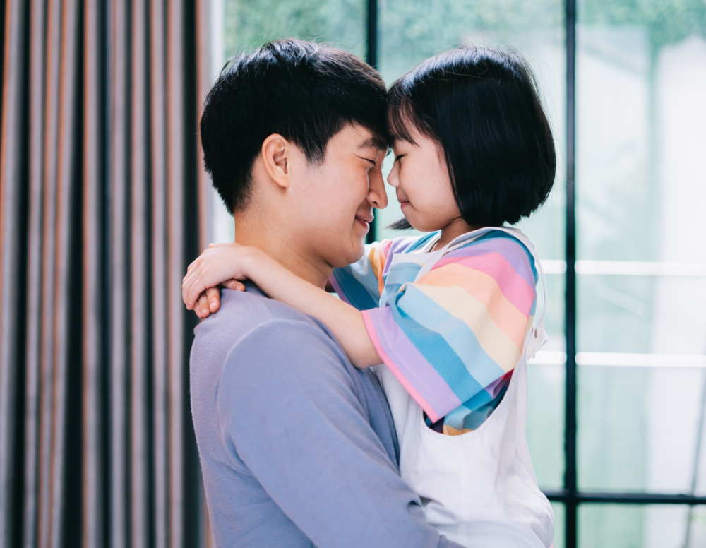 爸爸和女兒常一齊看動畫，某程度也能增進感情。