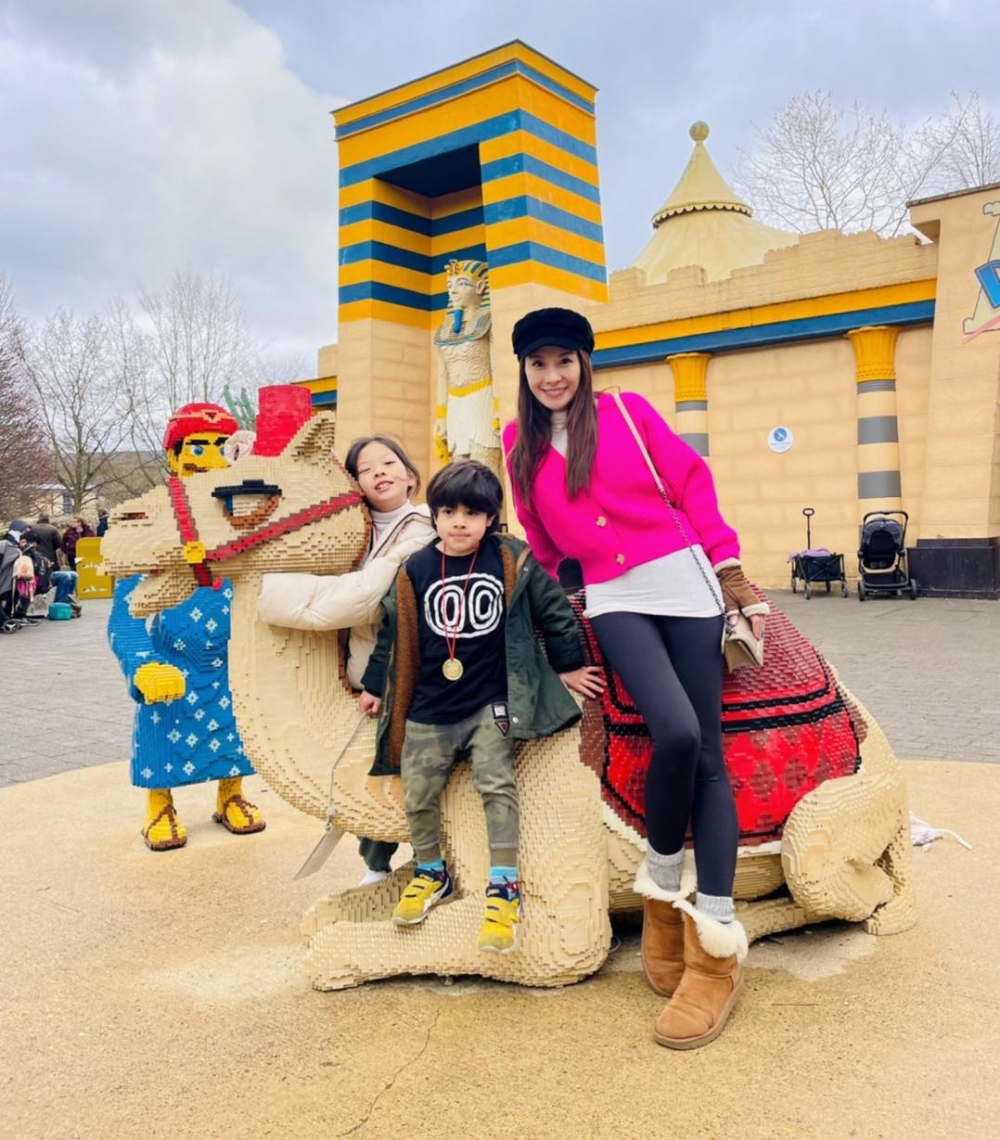 台灣女星艾莉絲攜子女定居英國，日前兒子檢查出有弱勢問題。