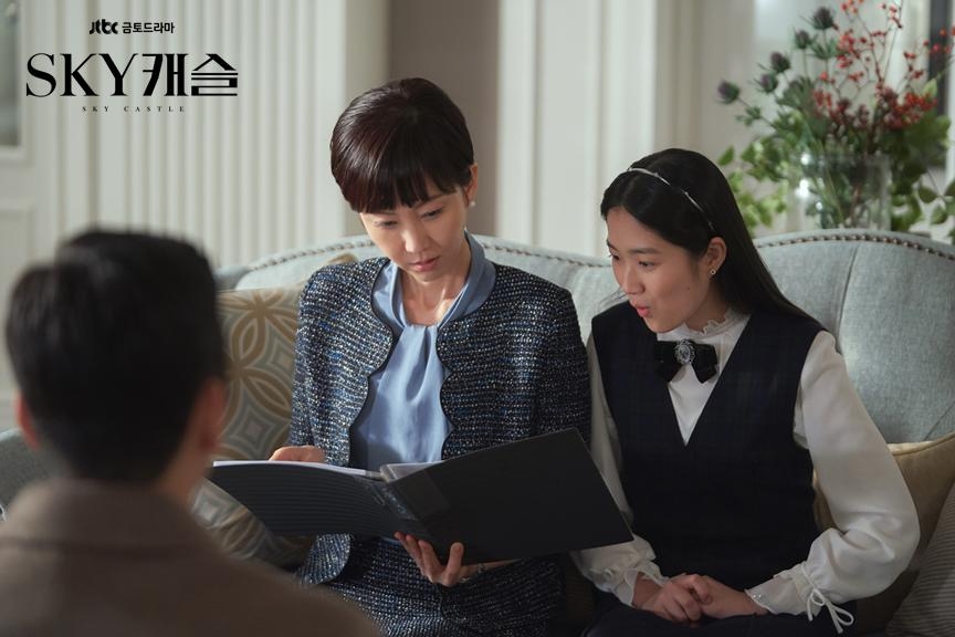 陪伴師需要向雇主匯報學習進度。