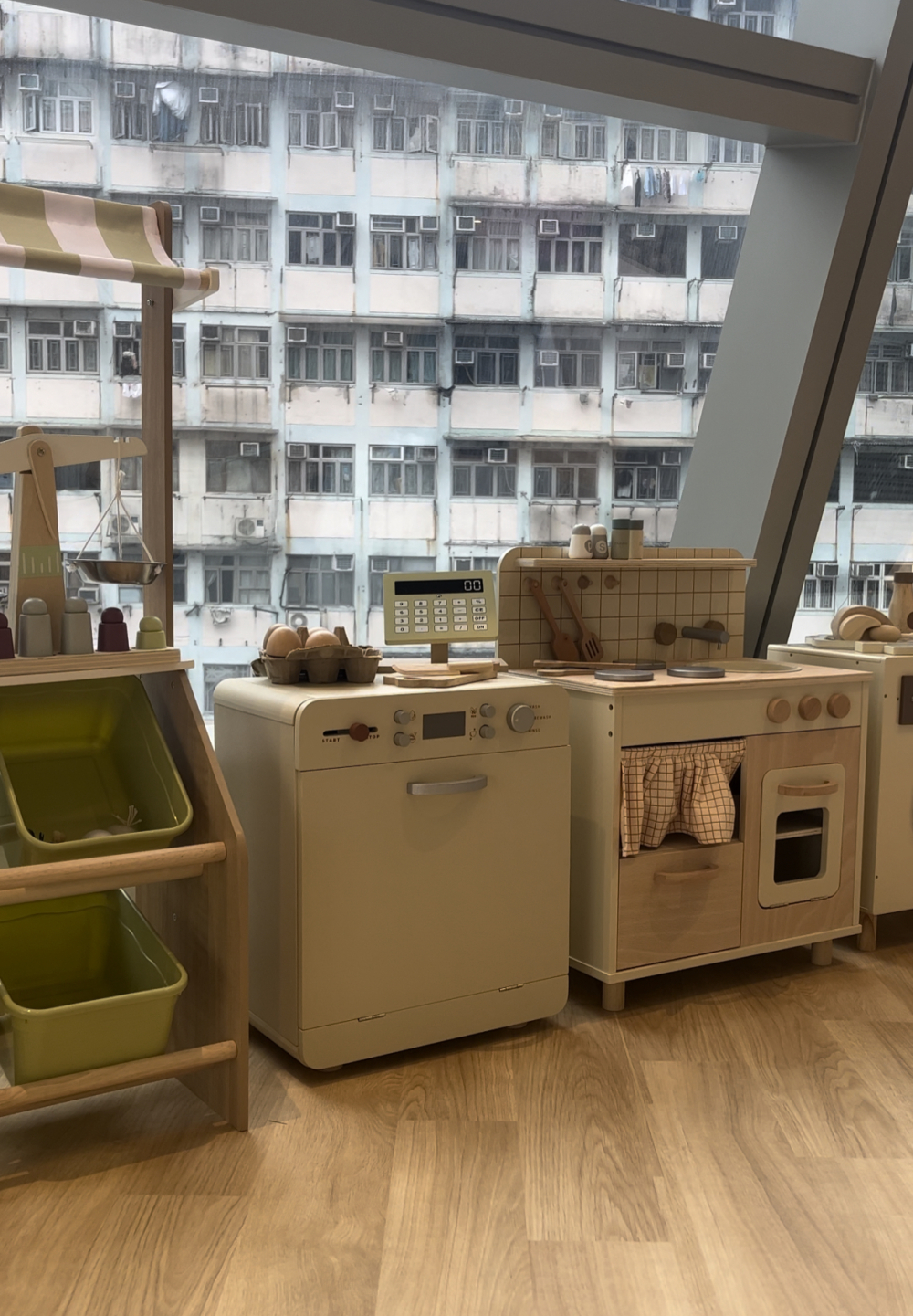 仲有小廚房,非常得意。