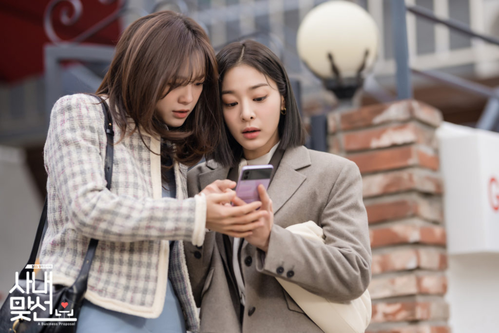 現時年輕人仍以IG、YouTube作為接觸娛樂興趣的媒介