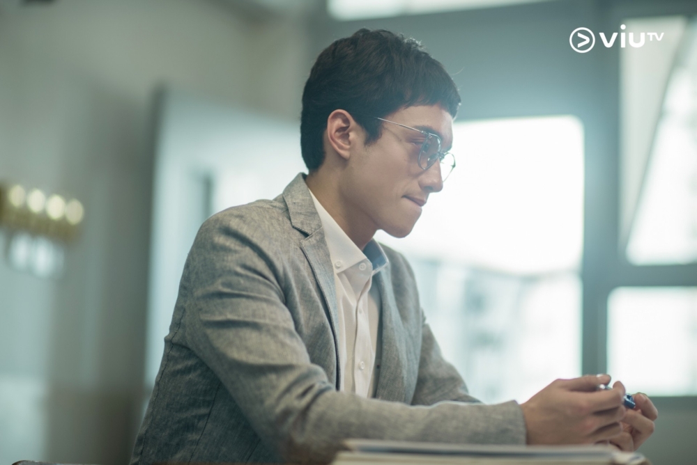 涉事老師即時被停職